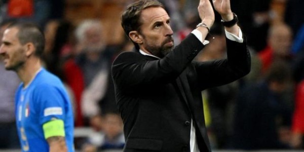 kaiyun-林良锋：英格兰浑浑噩噩降级，索斯盖特故弄玄虚？