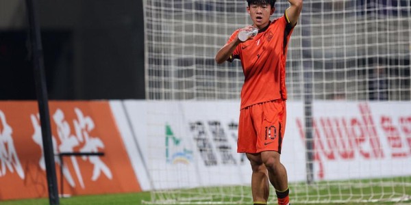 开云体育APP下载-16岁红星中断留洋！加盟中超保级队，董路：3大原因令他回国忍1年